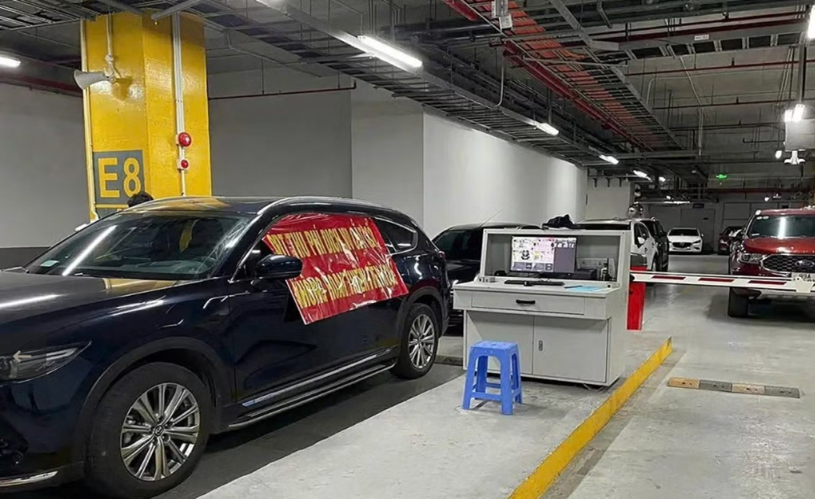 Bị bắt vì tranh chấp tại chung cư: Những hành vi nào dễ 'vượt rào' ?