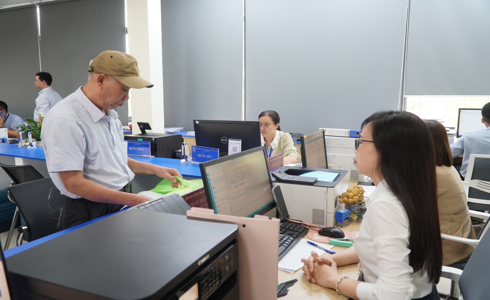 Cấp giấy phép xây dựng online: Nơi thông suốt, nơi "vắng bóng" hồ sơ
