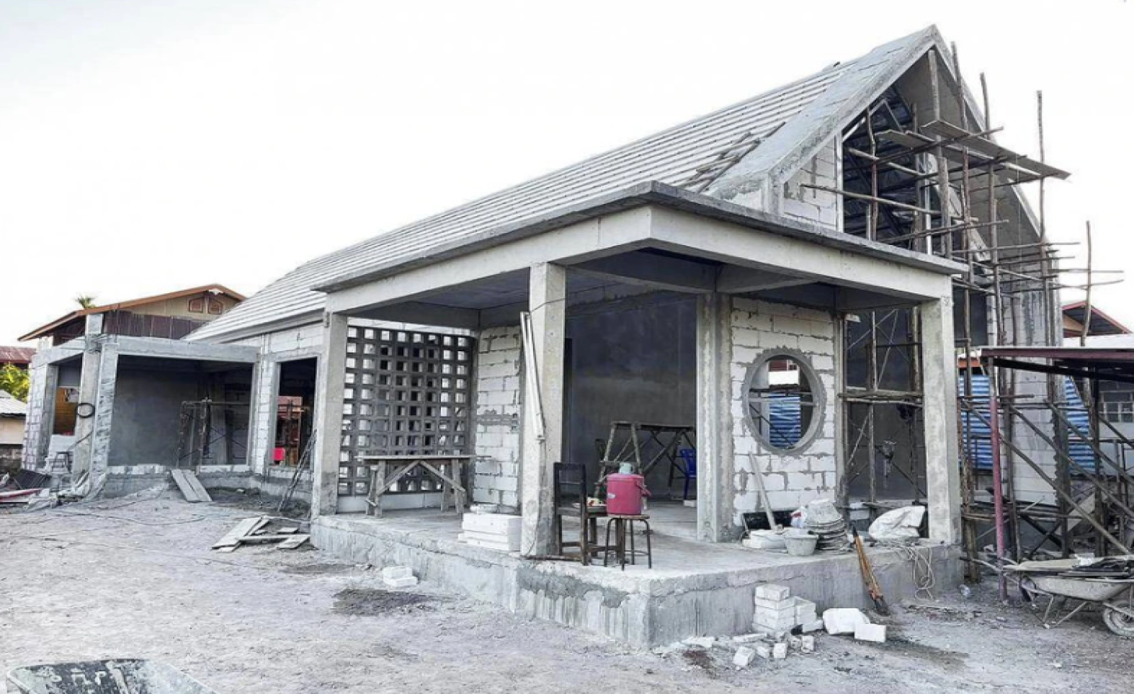 Chủ cũ vi phạm đất đai, chủ mới có phải khắc phục hậu quả?