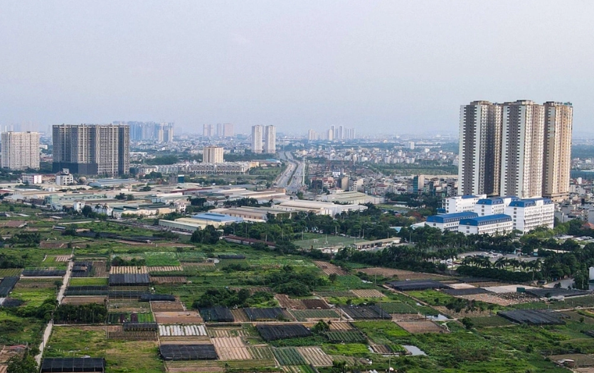 Có nên mua chung cư view nghĩa trang vì giá rẻ hơn 500 triệu đồng?