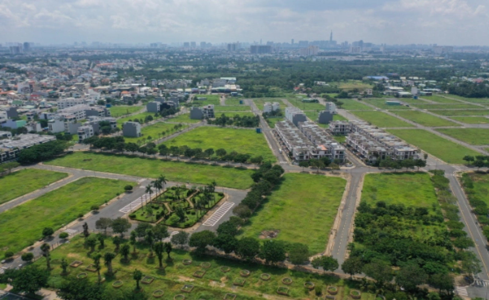 Đất nền phía Nam giảm cả tỷ đồng vẫn ế