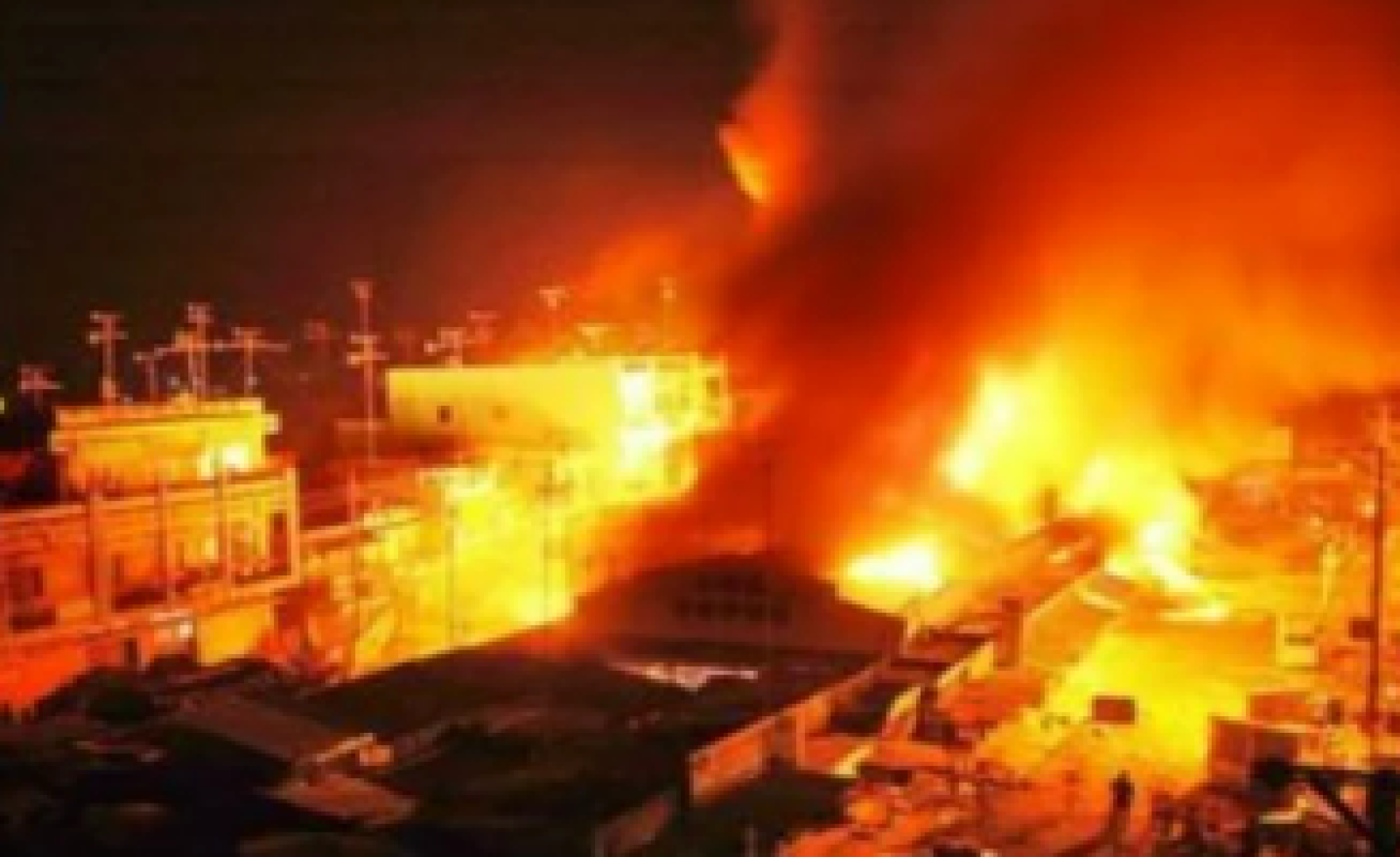 Dùng tài sản của người khác để chữa cháy có phải bồi thường không?