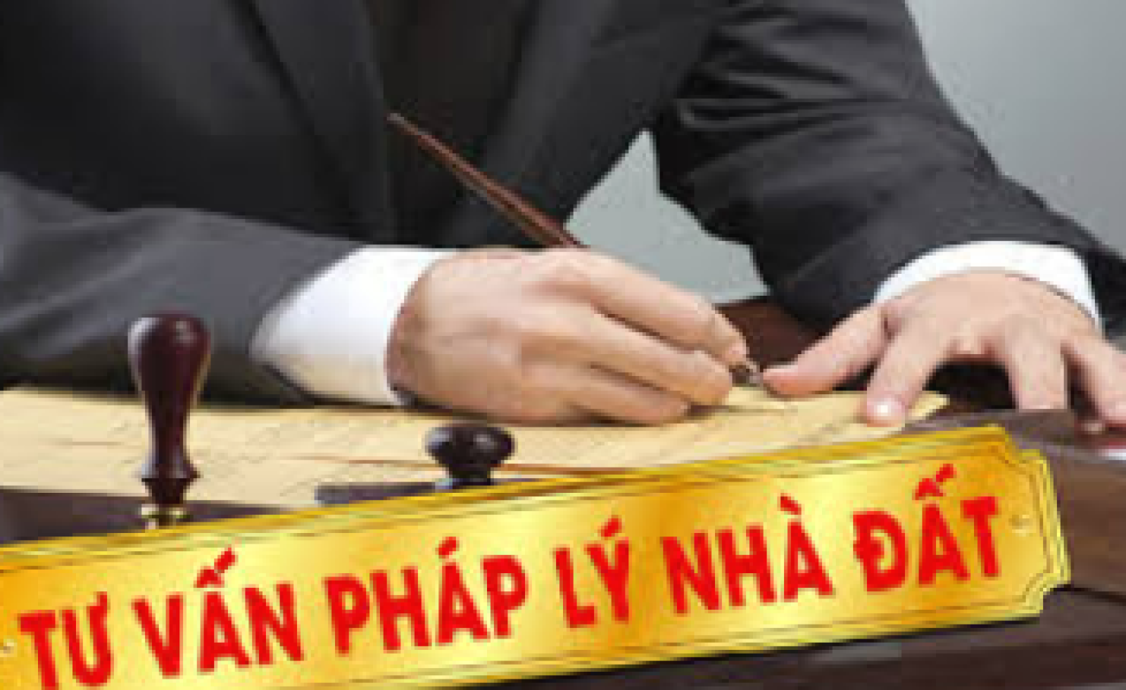 Góc nhìn pháp lý về quyền sử dụng đất tại Việt Nam