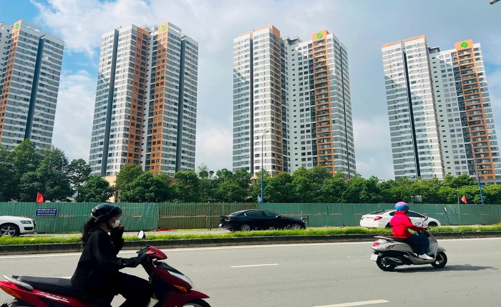 Hiệp hội BĐS TP.HCM: Đề xuất thời hạn sử dụng tối đa 99 năm đối với chung cư mới
