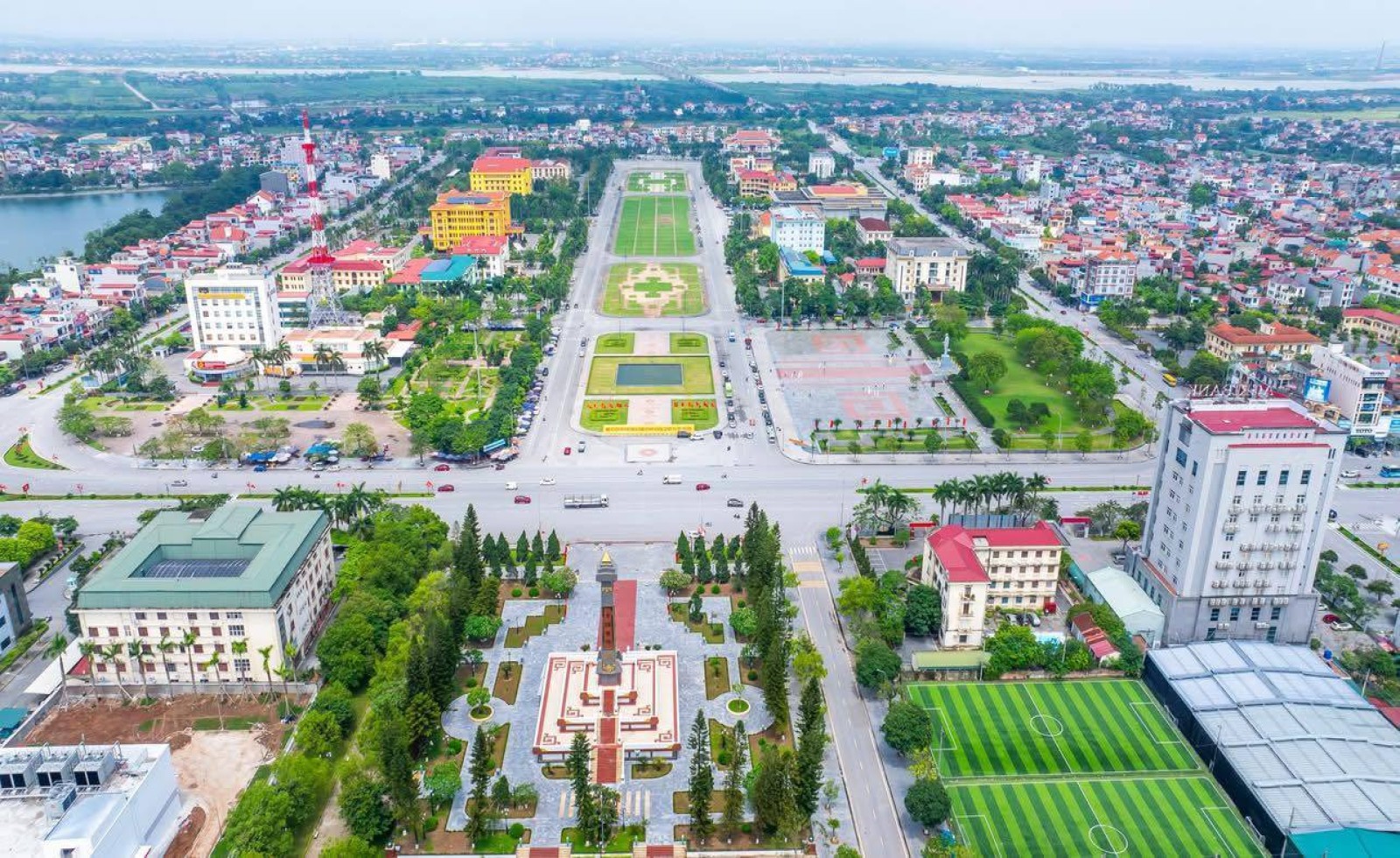 Hưng Yên đề xuất xây trung tâm hội chợ triển lãm, sân bay quốc tế