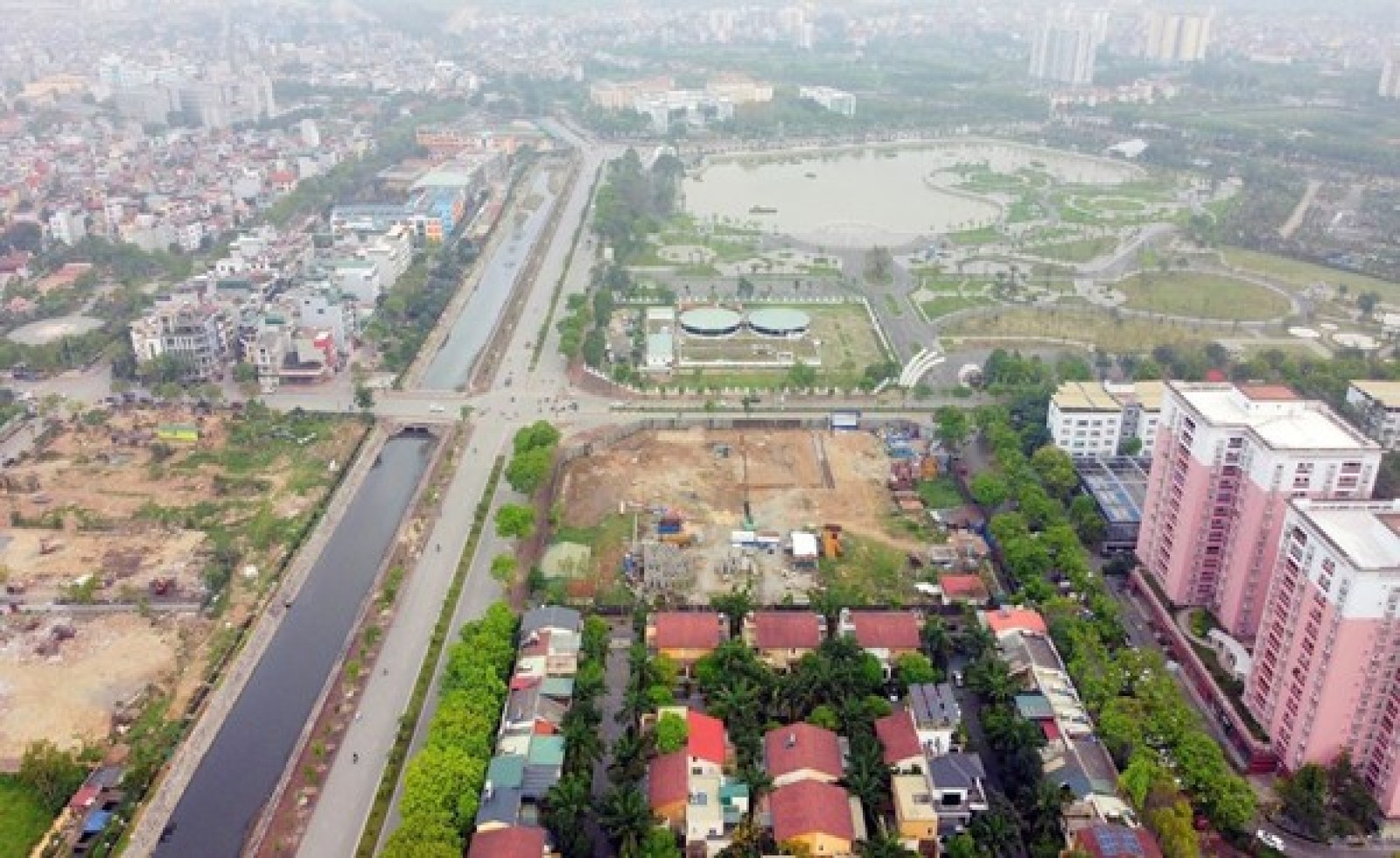 HƯỚNG TỚI TƯƠNG LAI BÌNH ỔN GIÁ NHÀ