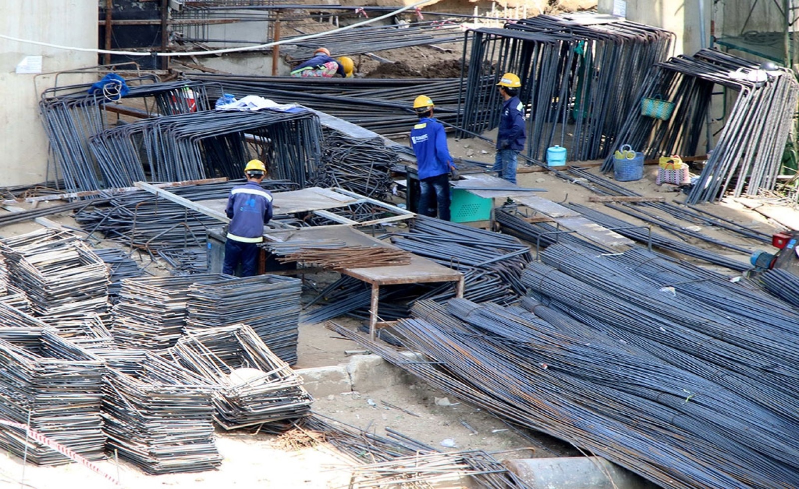 Không để xảy ra tình trạng đầu cơ, thổi giá vật liệu xây dựng