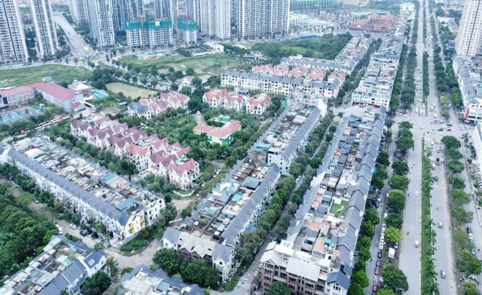 Không phải bất động sản mới, đâu là tài sản đáng xuống tiền?
