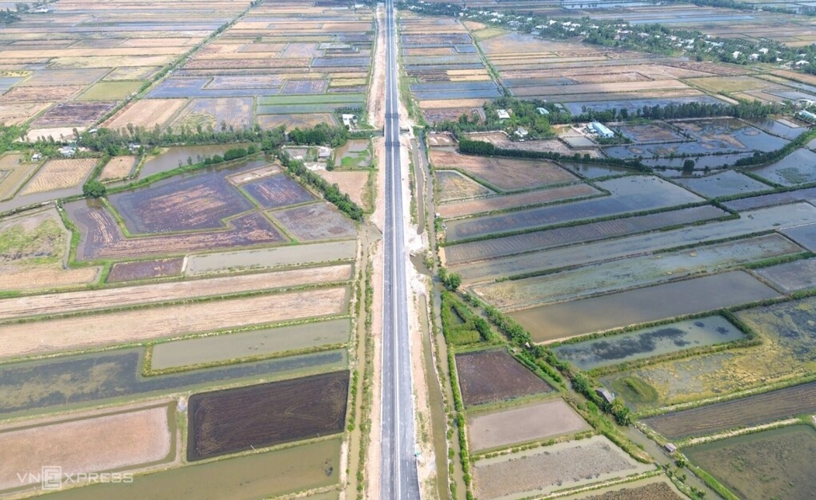 Loạt chủ đầu tư hạ tầng giao thông bị nhắc nhở do giải ngân chậm