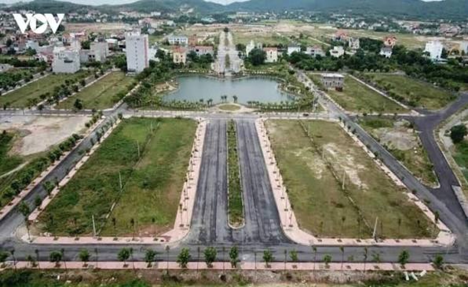 Mua đất ven đô: Cơ hội đầu tư hay rủi ro thanh khoản?