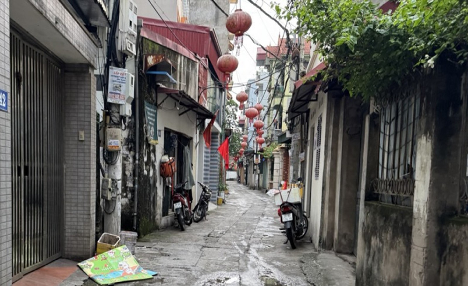 Nhà mặt phố tiền tỷ khó bán, người mua dè chừng quy hoạch