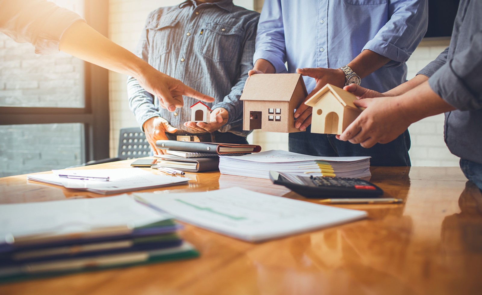 Nhiều ngân hàng dừng gói cho vay mua nhà giá rẻ