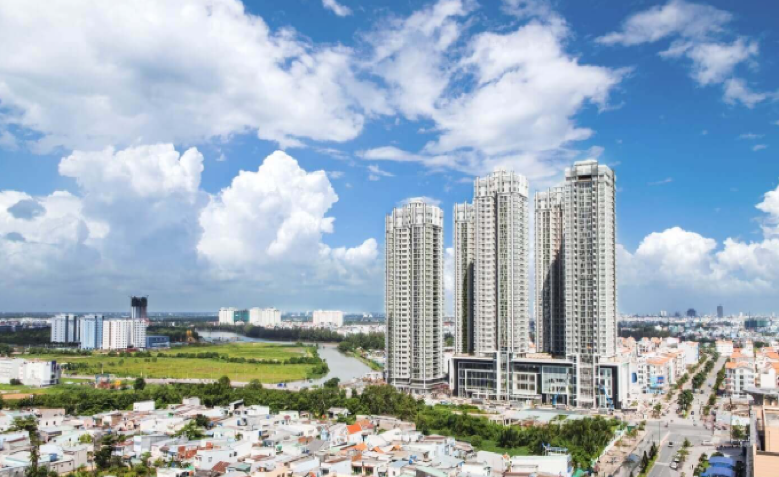 Quản lý hoạt động kinh doanh dịch vụ, thương mại trong nhà chung cư trên địa bàn TPHCM ra sao?
