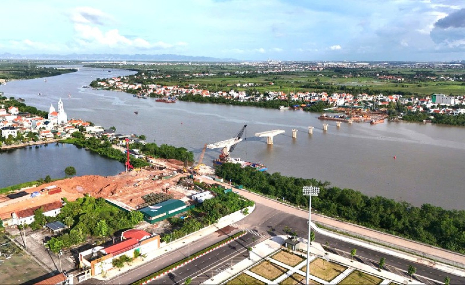Quảng Ninh tăng vốn dự án cầu Sông Chanh lên 1.290 tỷ đồng