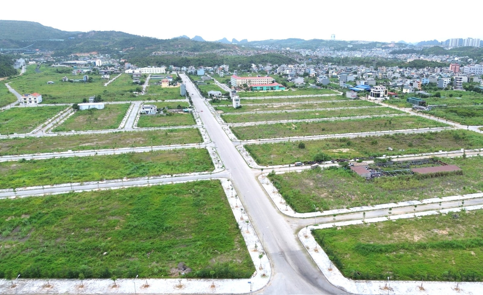 Quảng Ninh yêu cầu xử lý tồn tại ở khu đô thị mới Cao Xanh - Hà Khánh C