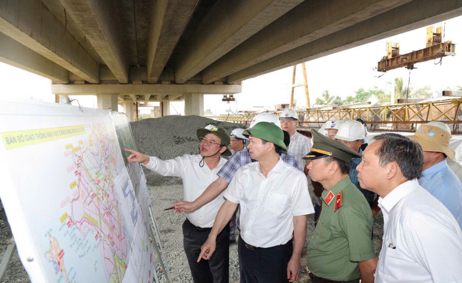 Tăng tốc dòng vốn đầu tư công đến chân công trình