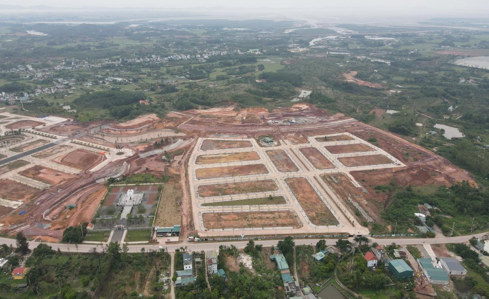 Thị Trường Bất Động Sản Móng Cái Tiếp Tục Tăng Nhiệt