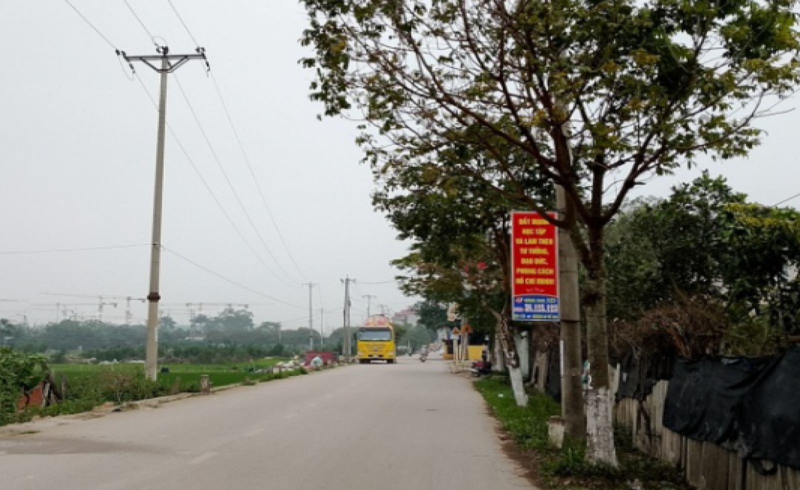 Thị trường đất nền đứng im, nhiều chủ đất muốn “thoát hàng” không được