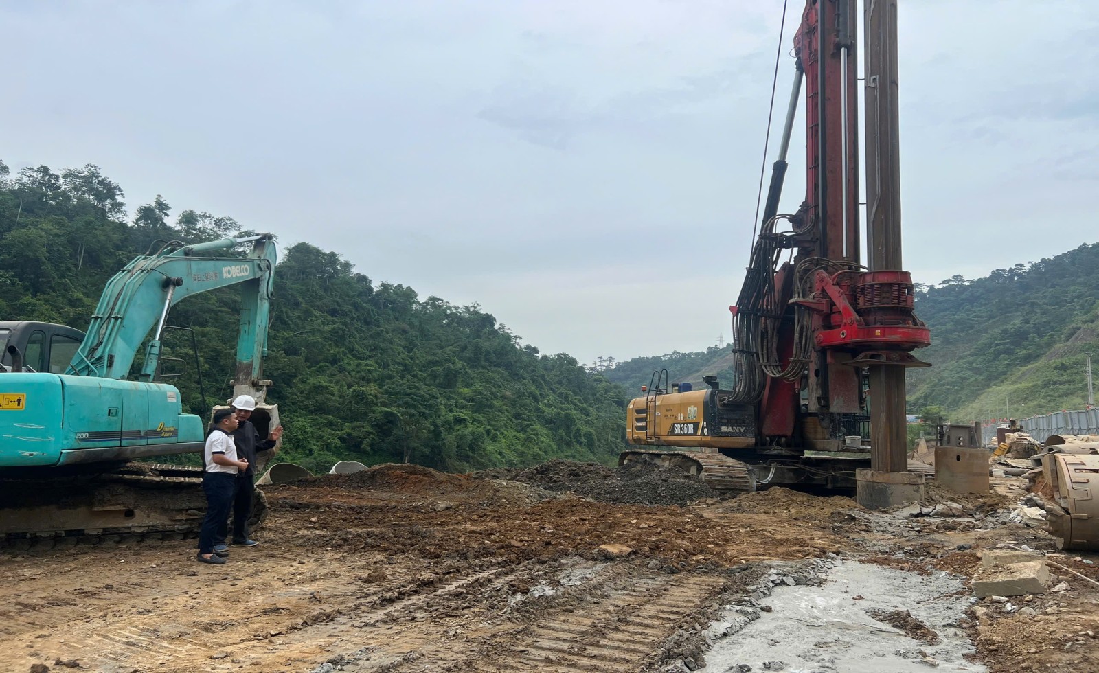 Tuyên Quang: Tăng tốc dự án mở rộng quốc lộ 2 và xây dựng cầu mới nối Vành đai phía Nam