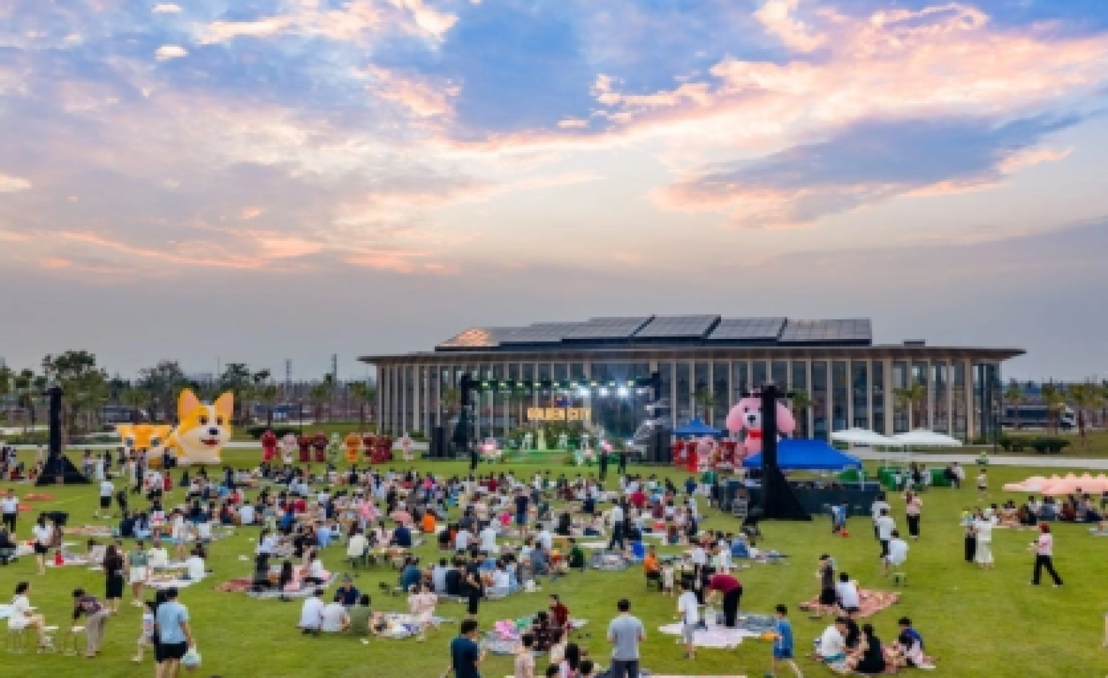 Vinhomes Golden City triển khai chuỗi sự kiện chào hè