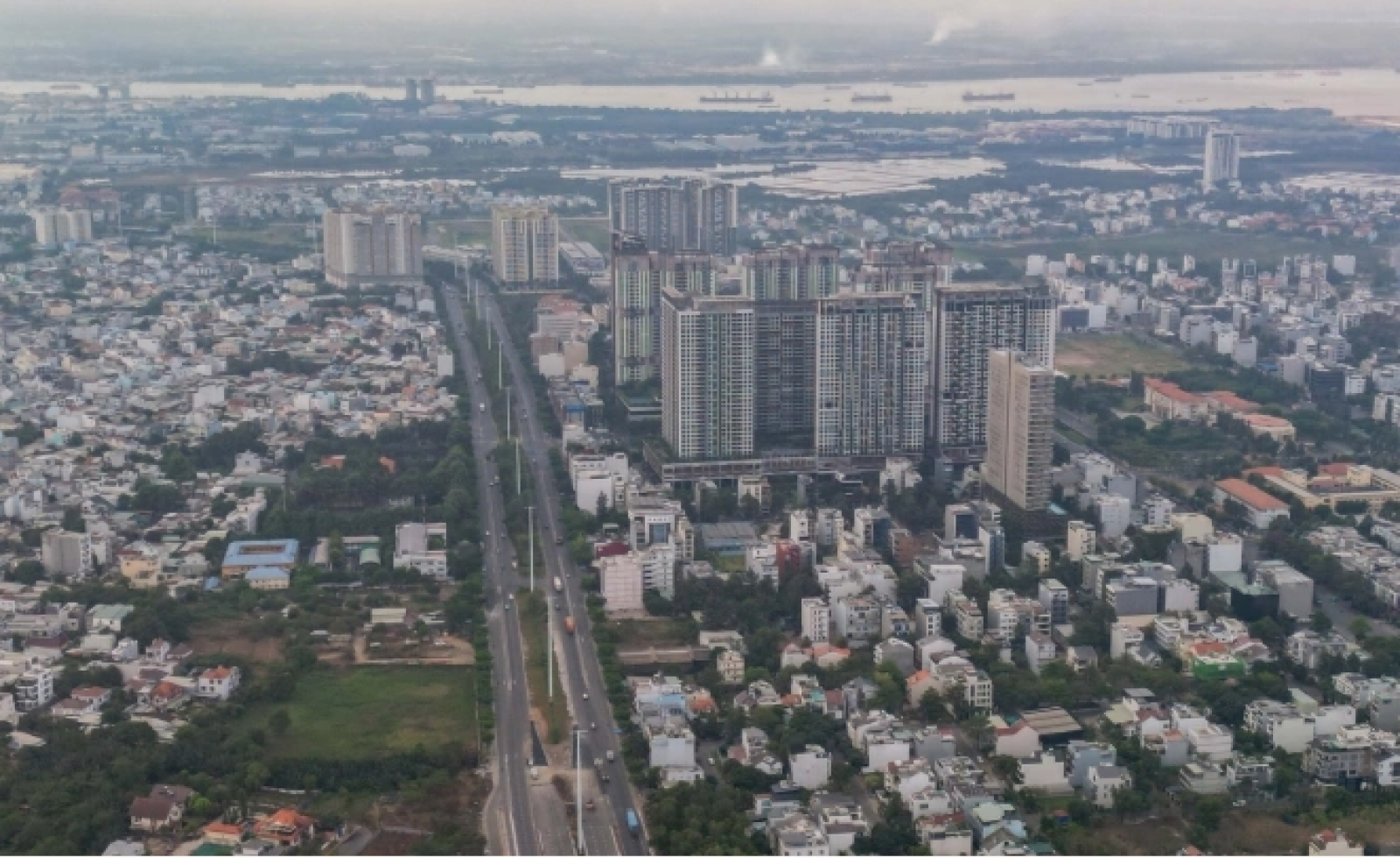 Vùng ven TP HCM khan hiếm nhà giá rẻ