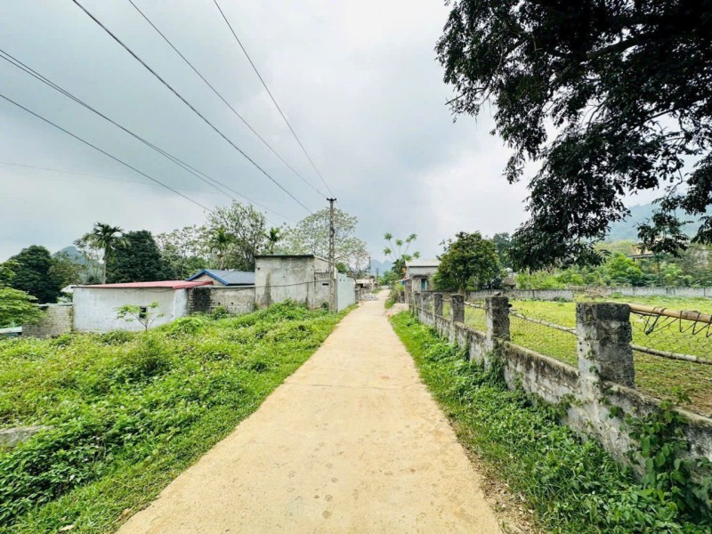 228m - 100 thổ cư - mặt tiền 7.6m - xã Liên Sơn, Lương Sơn - chỉ 1.x tỷ