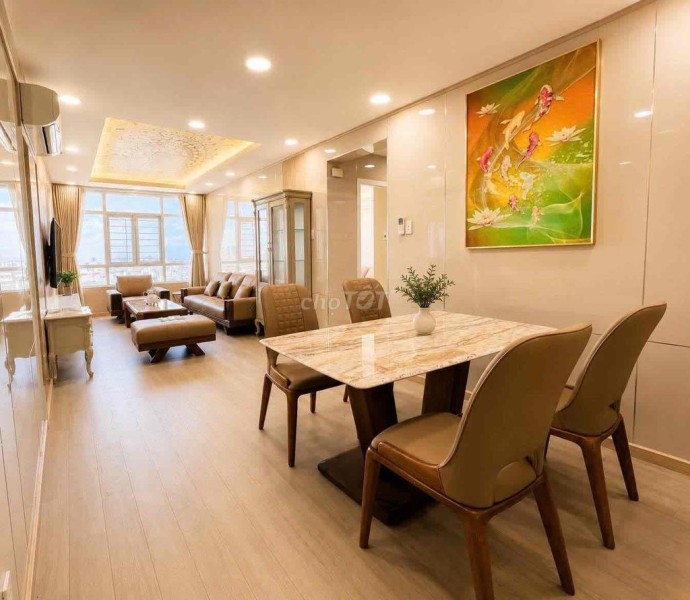Bán căn 2 ngủ Hagl - 94m2 - full nội thất - giá tốt