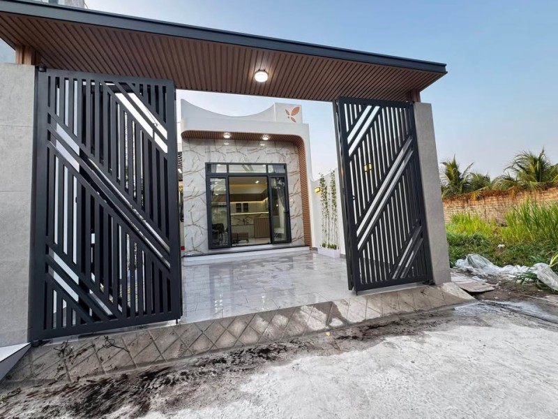 Bán Căn Nhà Mới Mỹ Hưng Phường Mỹ Phong Tỉnh Đồng Tháp  ( Mỹ Phong Tiền Giang)
