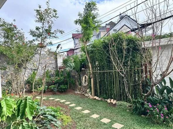 🌲🌲 BÁN CĂN VILLA SÂN VƯỜN 2 MẶT TIỀN NGAY TRUNG TÂM P.XUÂN HƯƠNG ĐÀ LẠT(P.2 cũ)