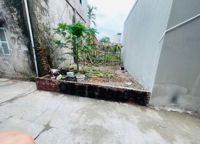 Bán Đất 42.2m2 có sẵn 42.2 m2 thổ cư giá 2.75 tỷ tại - Chọn - Xã Phù Chẩn Thị xã Từ Sơn Bắc Ninh