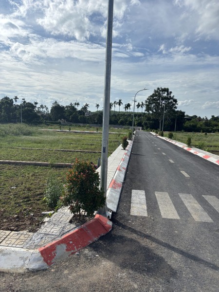 Bán Đất lô góc 73.5m2 có sẵn 50 m2 thổ cư giá 285 triệu tại - Chọn - Xã Phú Thành Huyện Lạc Thủy Hòa Bình