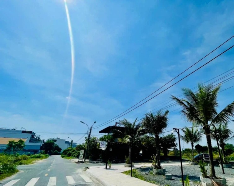 BÁN ĐẤT TẠI GIÓ NGÀN, 200M2, PHÙ HỢP KINH DOANH, KHU SẦM UẤT VÀ PHÁT TRIỂN, SỔ RIÊNG, GIÁ TỐT