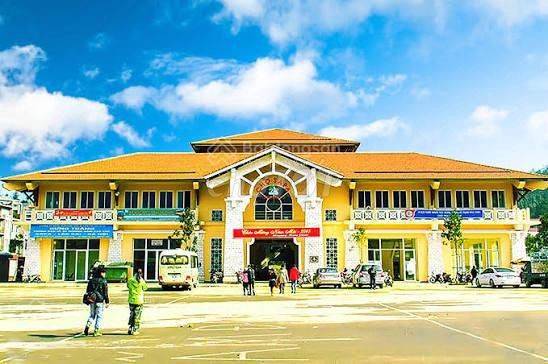 BÁN GẤP 233,6M2 ĐẤT FULL THỔ CƯ MT TRUNG TÂM NGAY CHỢ SAPA-LÀO CAI
