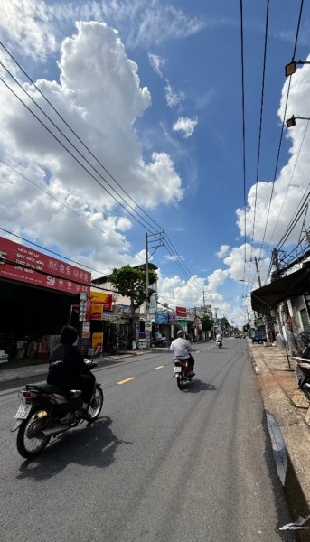 Bán kho xưởng mặt tiền đường Mã Lò, 688m2 vuông vức, hiện trạng sẵn vào sử dụng ngay