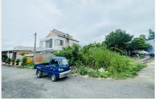 Bán nền biệt thự đẹp đường Triệu Thị Trinh, Tp Long Xuyên