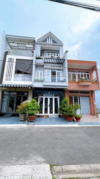 ❌ BÁN NHÀ 1 TRỆT 2 LẦU GẦN NGÃ TƯ VINCOM - PHAN TRUNG BIÊN HOÀ