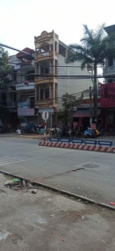 Bán nhà 4 tầng mặt đường Đội Cung, Phường Đông Thọ, Tp. Thanh Hóa 72m2, Kinh doanh sầm uất