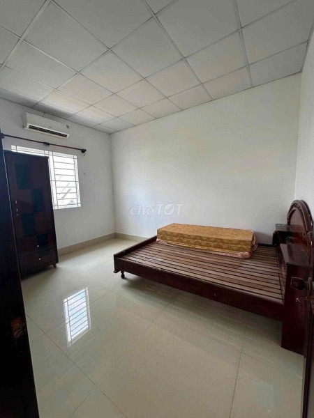 BÁN NHÀ ĐẸP TRONG KHU BIỆT THỰ NGỌC VÂN