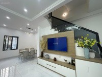 Bán nhà đường Phạm Thận Duật 68m, MT: 5m chỉ 3,x tỷ. Ô tô, gần phố, full nội thất