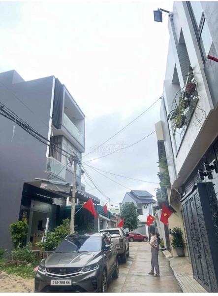 BÁN NHÀ FULL NỘI THẤT LÊ DUẨN , Buôn Ma Thuột