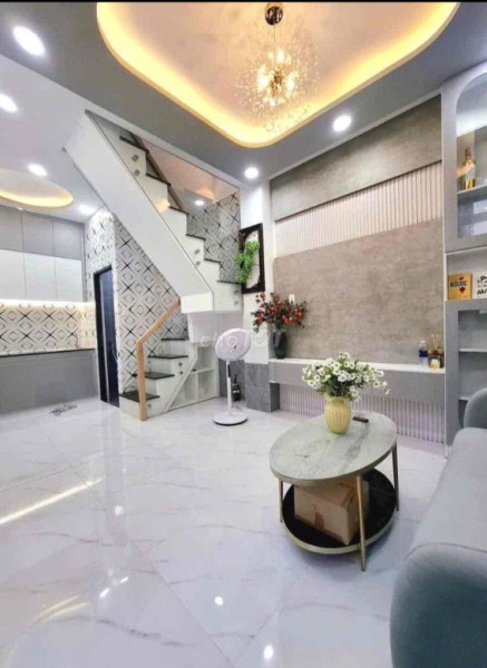 Bán nhà kế bên khu chế xuất quận 7 (cũ)