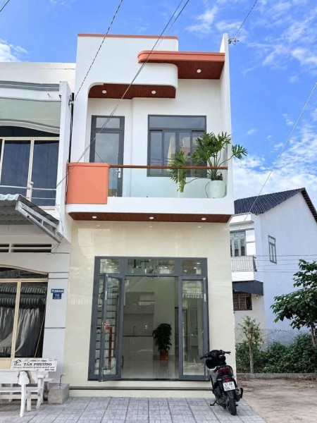 -  BÁN NHÀ MỚI XÂY – ĐƯỜNG TÔ HIỆU, XẺO TRÔM, LONG XUYÊN