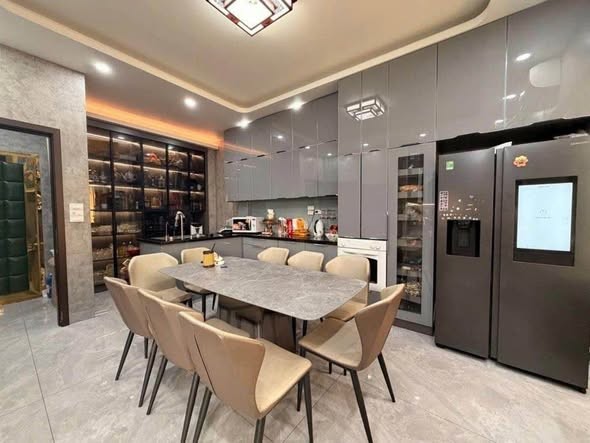 💥💥💥 BÁN NHÀ NGỌC KHÁNH- Ô TÔ 7 CHỖ VÀO NHÀ – BA BƯỚC RA PHỐ– BA THOÁNG – DÒNG TIỀN CCMN CỰC TỐT