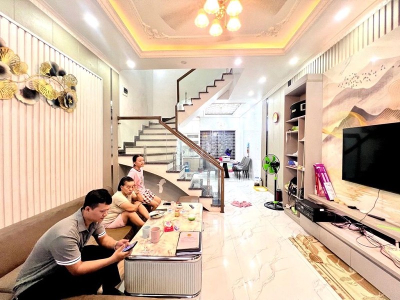 Bán nhà Nguyễn Công Hoà - Trần Nguyên Hãn– 3 NGÕ THÔNG – CỰC NÔNG