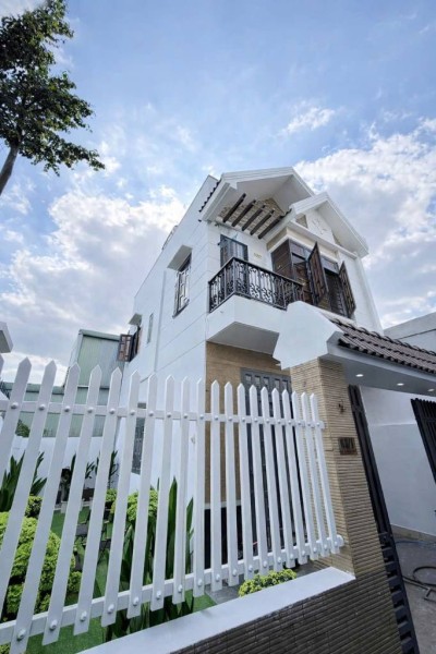 Bán nhà Quận 12, gần chợ Cầu Đồng, nhà mới 2 tầng, 82m2, chỉ nhỉnh 4 tỷ