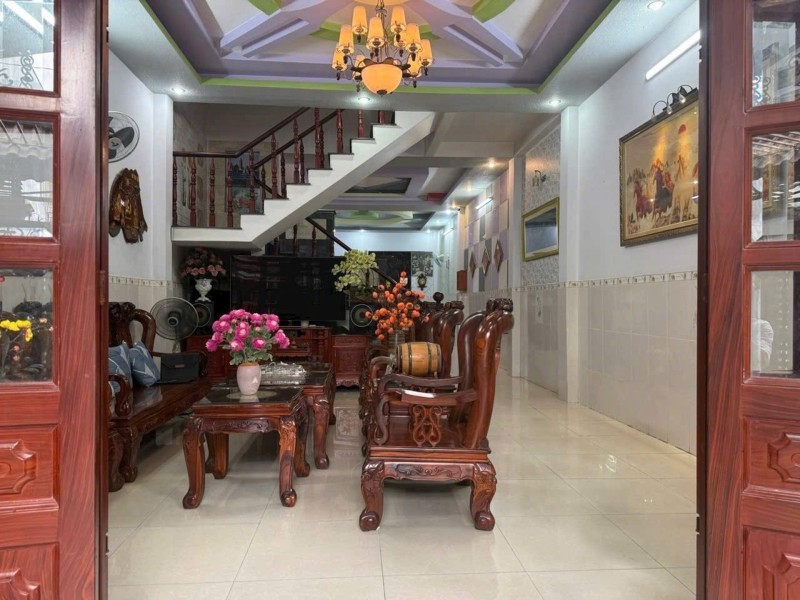 Bán Nhà riêng 120m2 có sẵn 120 m2 thổ cư giá 5.9 tỷ tại Đường Trương Thị Hoa Phường Tân Thới Hiệp Quận 12 TP. Hồ Chí Minh