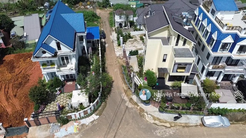 Biệt thự sân vườn An Sơn, DT 314m2, 12x26m, 3 lầu, 14 phòng ngủ, view đẹp 360, đường nhựa ô tô