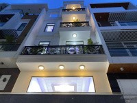 Cần bán gấp nhà mới hẻm 5m Nơ Trang Long, khu nhà lầu. DT: 4x13m. Vuông vắn. Xây 4 tầng mới cứng