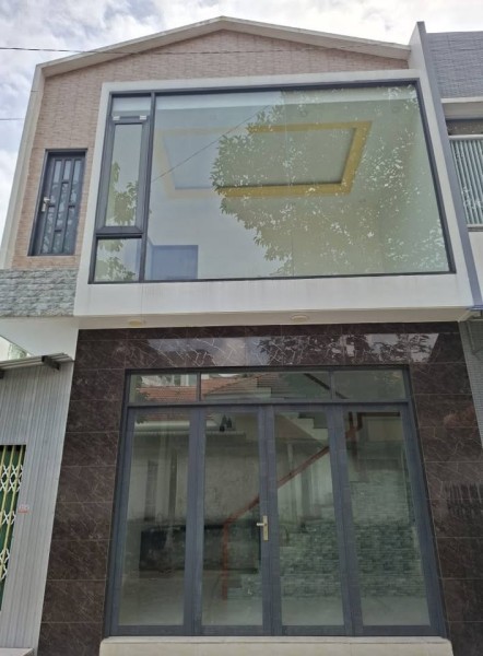 🏘🏘 Cần bán nhà chính chủ phường 2 Sa Đéc - Đồng Tháp. Diện tích xây dựng 43m2, diện tích sàn 85,1m2, diện tích đất 49.2m2.