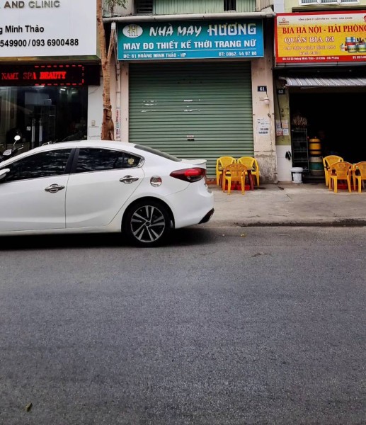 Cần cho thuê nhà mặt đường Hoàng Minh Thảo
